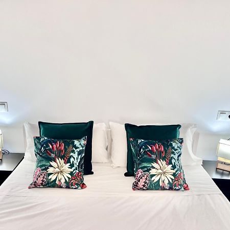 Gatu Premium Villa Flamenca , Preferente Mayores De 25 Anos Y Familias Кадис Екстериор снимка