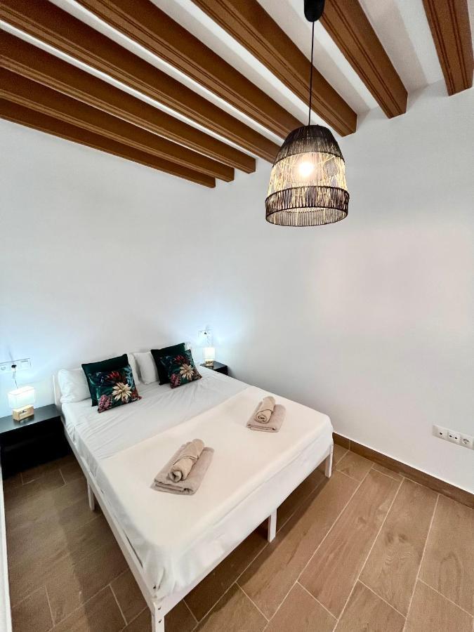 Gatu Premium Villa Flamenca , Preferente Mayores De 25 Anos Y Familias Кадис Екстериор снимка