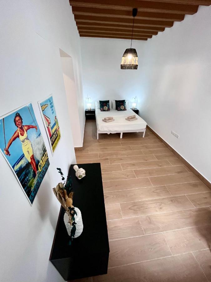 Gatu Premium Villa Flamenca , Preferente Mayores De 25 Anos Y Familias Кадис Екстериор снимка