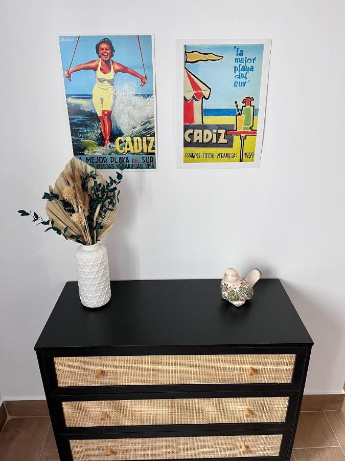 Gatu Premium Villa Flamenca , Preferente Mayores De 25 Anos Y Familias Кадис Екстериор снимка