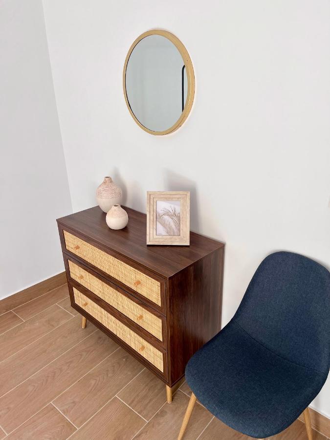 Gatu Premium Villa Flamenca , Preferente Mayores De 25 Anos Y Familias Кадис Екстериор снимка
