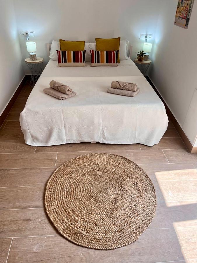 Gatu Premium Villa Flamenca , Preferente Mayores De 25 Anos Y Familias Кадис Екстериор снимка