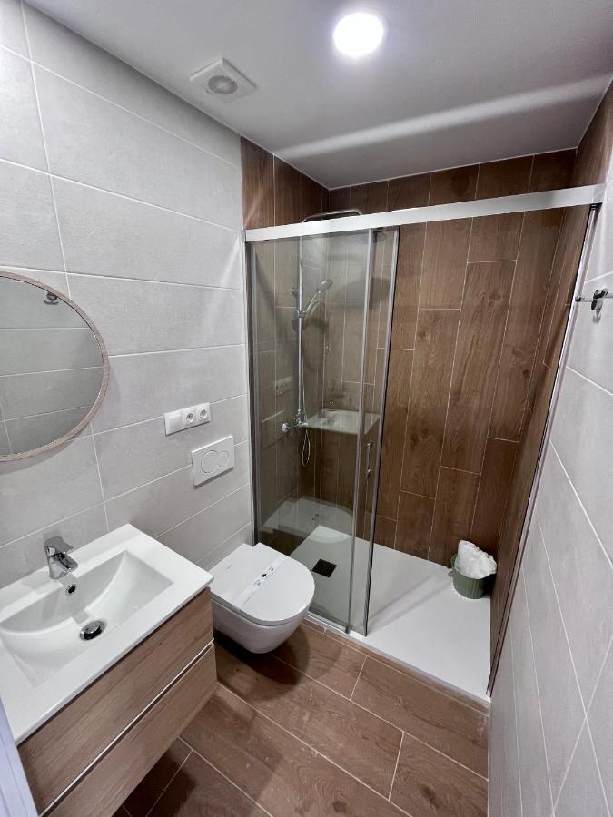 Gatu Premium Villa Flamenca , Preferente Mayores De 25 Anos Y Familias Кадис Екстериор снимка